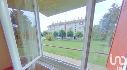 Apartment 3 rooms of 52 m² in La Chapelle-Saint-Luc (10600)