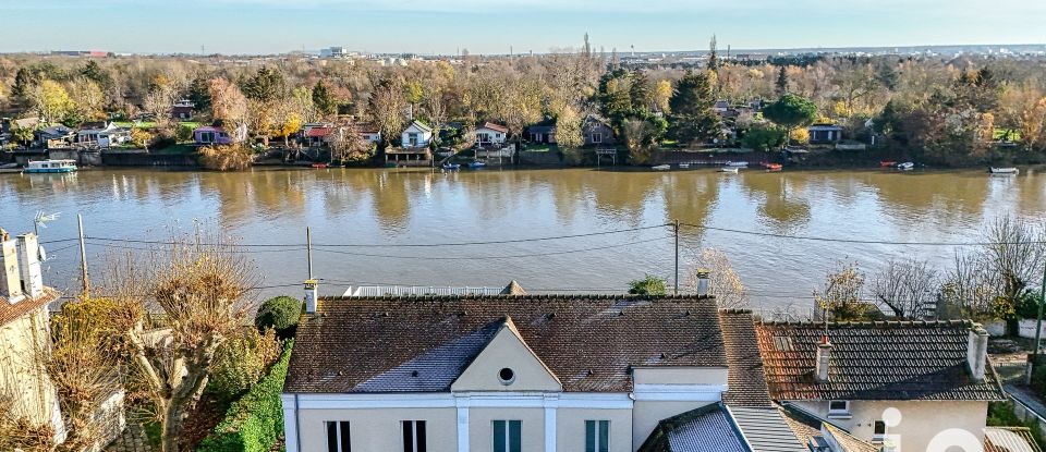 Demeure 10 pièces de 450 m² à Médan (78670)