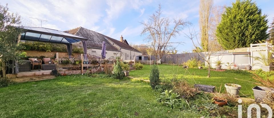 Village house 6 rooms of 160 m² in Sérifontaine (60590)