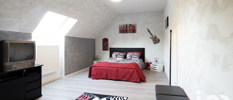 Maison 6 pièces de 195 m² à Agnetz (60600)