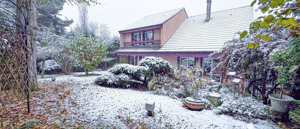 Maison traditionnelle 6 pièces de 200 m² à Limeil-Brévannes (94450)