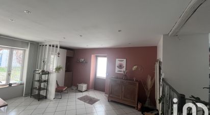 Maison 8 pièces de 200 m² à Saint-Chamond (42400)