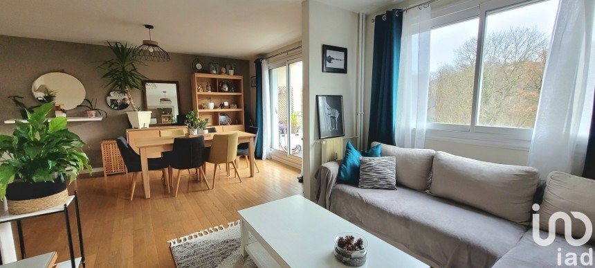 Appartement 3 pièces de 72 m² à Poissy (78300)