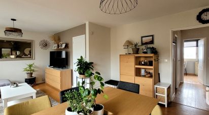 Appartement 3 pièces de 72 m² à Poissy (78300)