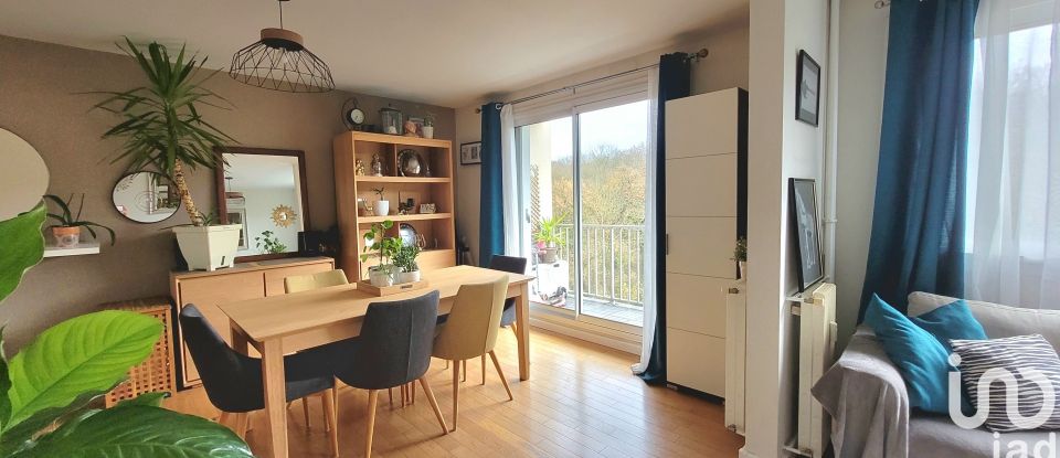 Appartement 3 pièces de 72 m² à Poissy (78300)