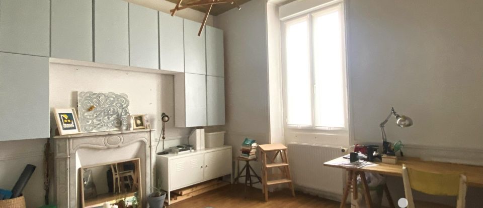 Appartement 3 pièces de 79 m² à Nantes (44100)