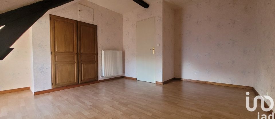 Village house 3 rooms of 61 m² in La Celle (18200)