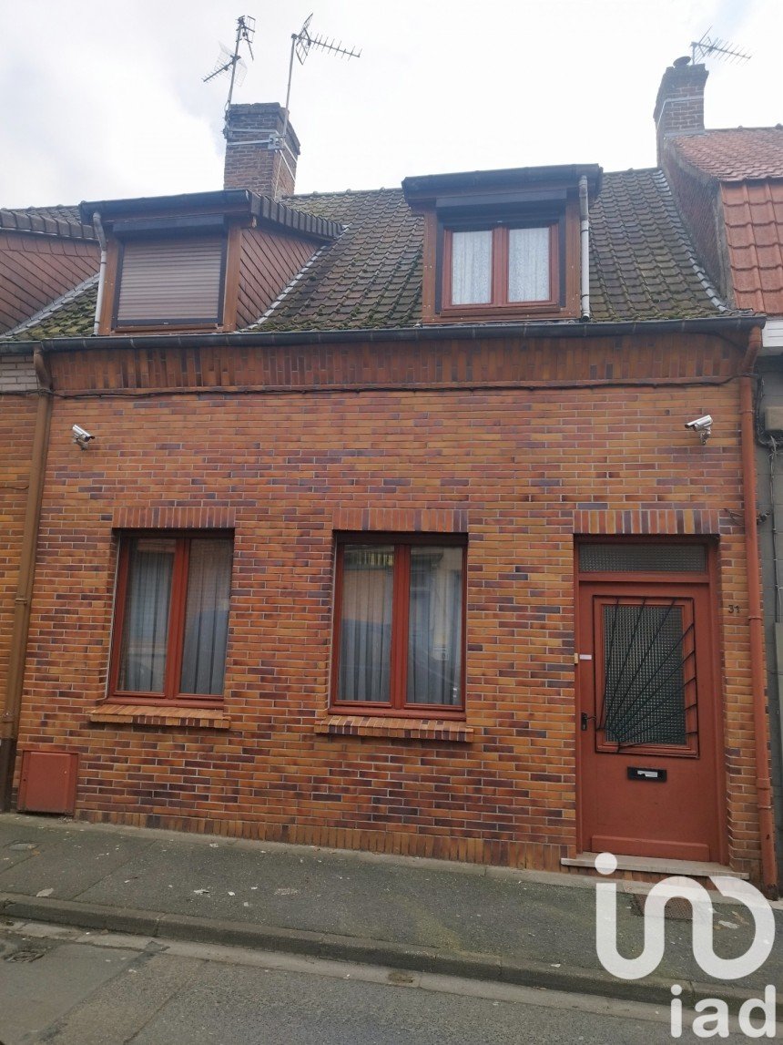 House 5 rooms of 88 m² in Hazebrouck (59190)