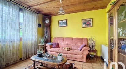 Traditional house 5 rooms of 105 m² in Pers-Jussy (74930)