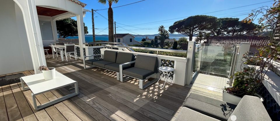 Maison 5 pièces de 159 m² à Sainte-Maxime (83120)