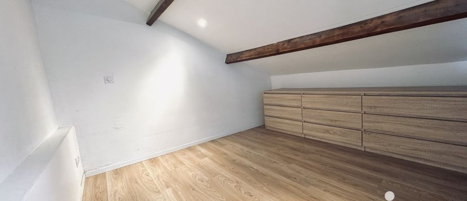 Maison 3 pièces de 40 m² à Marseille (13013)