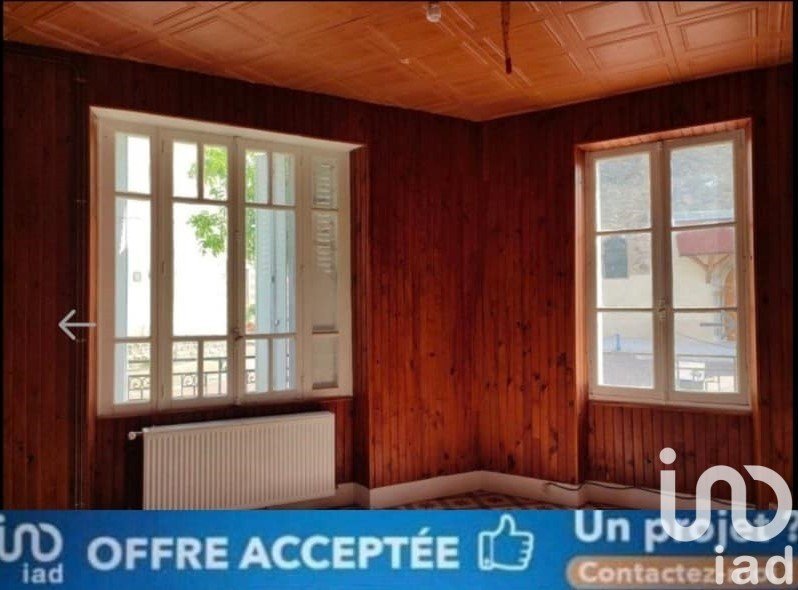 Maison de ville 4 pièces de 109 m² à Saint-Pierre-le-Moûtier (58240)