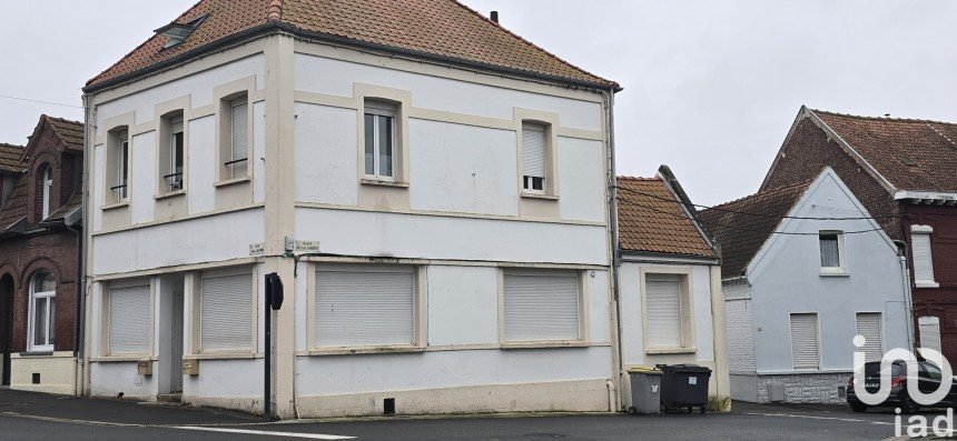 Building in Hersin-Coupigny (62530) of 210 m²