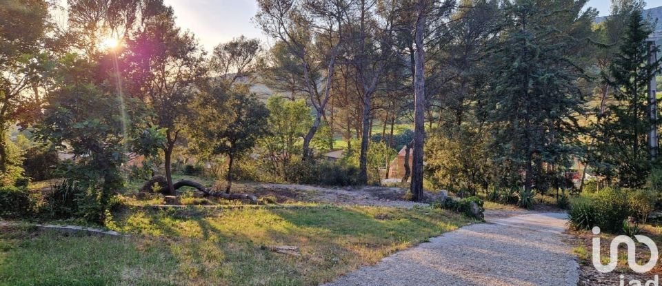 Terrain de 450 m² à Rousset (13790)