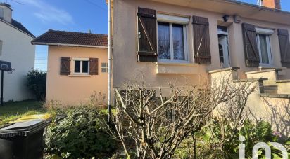 Pavillon 5 pièces de 80 m² à Villeneuve-le-Roi (94290)