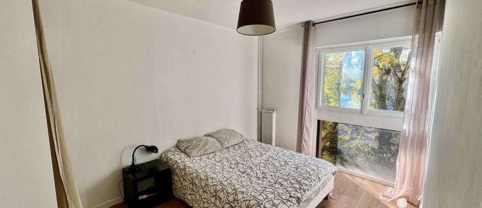 Appartement 4 pièces de 84 m² à Aix-en-Provence (13100)