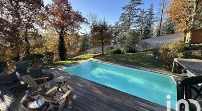 House 8 rooms of 236 m² in La Fouillouse (42480)