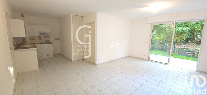 Appartement 3 pièces de 64 m² à Saint-Raphaël (83700)