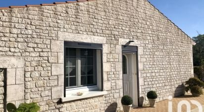 Traditional house 5 rooms of 114 m² in Esnandes (17137)