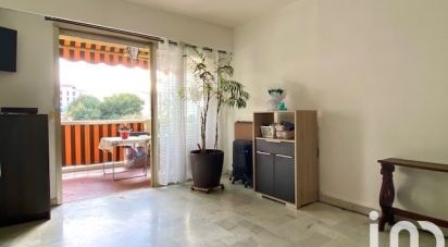 Appartement 3 pièces de 66 m² à CANNES-LA-BOCCA (06150)