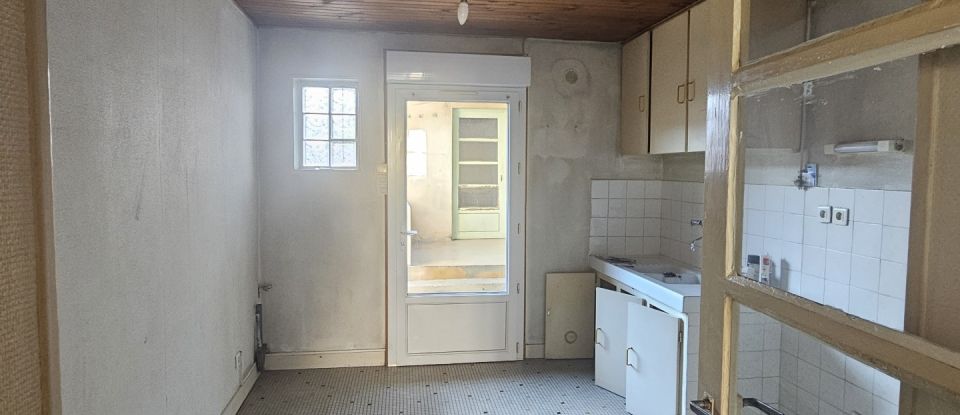 Maison de ville 4 pièces de 80 m² à Ruelle-sur-Touvre (16600)