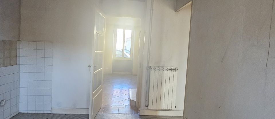 Maison de ville 4 pièces de 80 m² à Ruelle-sur-Touvre (16600)