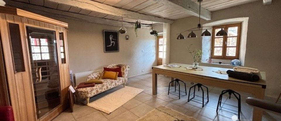 Country house 10 rooms of 205 m² in Labastide-sur-Bésorgues (07600)