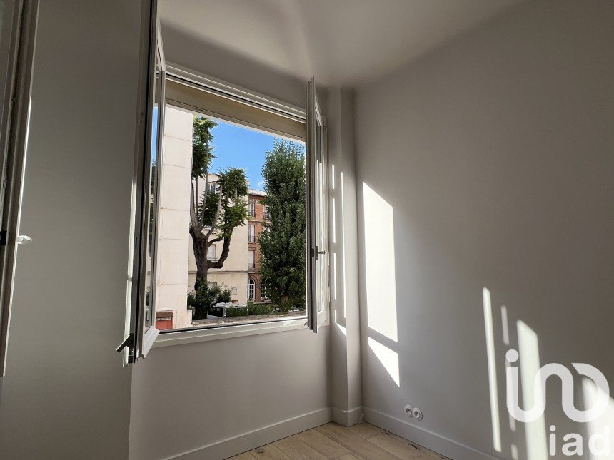 Appartement 3 pièces de 68 m² à Paris (75016)