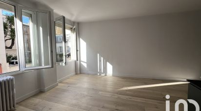 Appartement 3 pièces de 68 m² à Paris (75016)