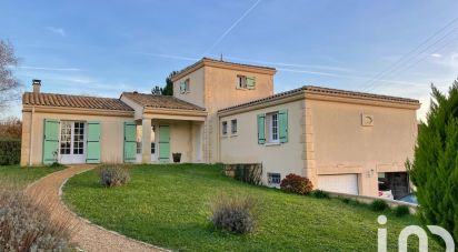 Country home 6 rooms of 145 m² in Garat (16410)