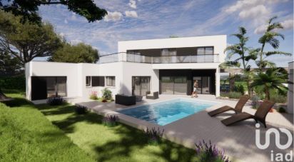 Architectural house 5 rooms of 162 m² in Nîmes (30900)