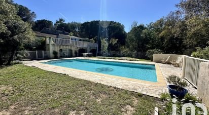 Maison traditionnelle 7 pièces de 180 m² à Roquebrune-sur-Argens (83520)