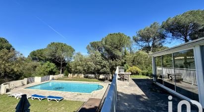 Traditional house 7 rooms of 180 m² in Roquebrune-sur-Argens (83520)