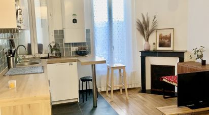 Appartement 3 pièces de 42 m² à Saint-Denis (93200)