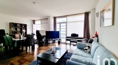 Appartement 3 pièces de 66 m² à Paris (75015)