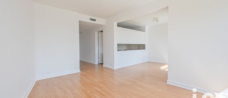 Appartement 2 pièces de 63 m² à Paris (75015)