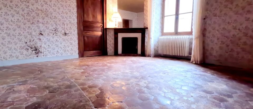 Traditional house 5 rooms of 130 m² in Courlon-sur-Yonne (89140)