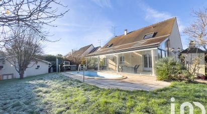 Maison 7 pièces de 227 m² à Vaux-le-Pénil (77000)