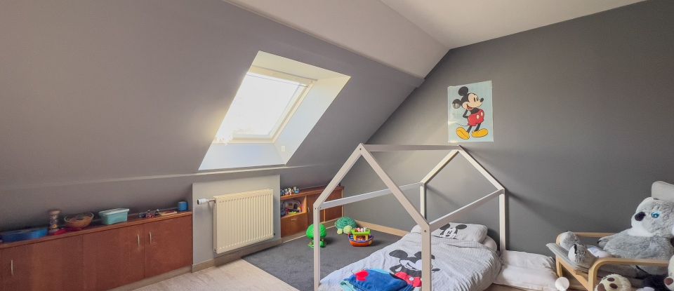 Maison 7 pièces de 227 m² à Vaux-le-Pénil (77000)