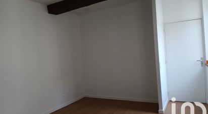 Apartment 2 rooms of 45 m² in Melun (77000)