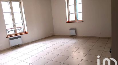 Apartment 2 rooms of 45 m² in Melun (77000)