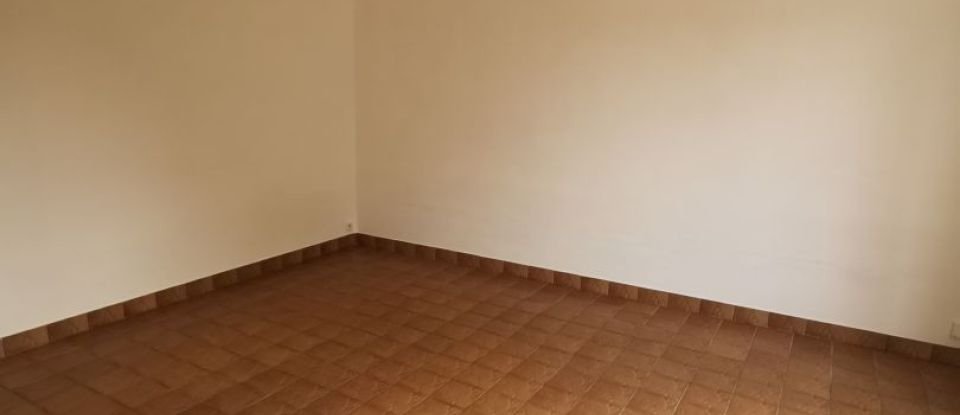 Maison 3 pièces de 66 m² à Pommerit-Jaudy (22450)