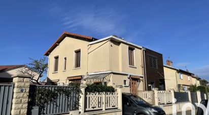 House 4 rooms of 79 m² in Villeurbanne (69100)