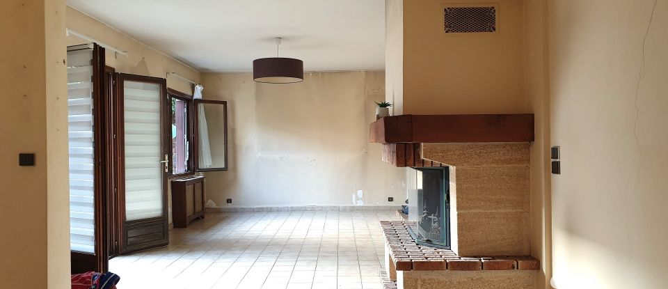 House 6 rooms of 156 m² in Antony (92160)