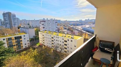 Apartment 3 rooms of 61 m² in Rosny-sous-Bois (93110)