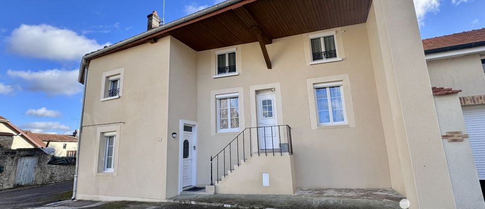 Village house 6 rooms of 143 m² in Jaucourt (10200)