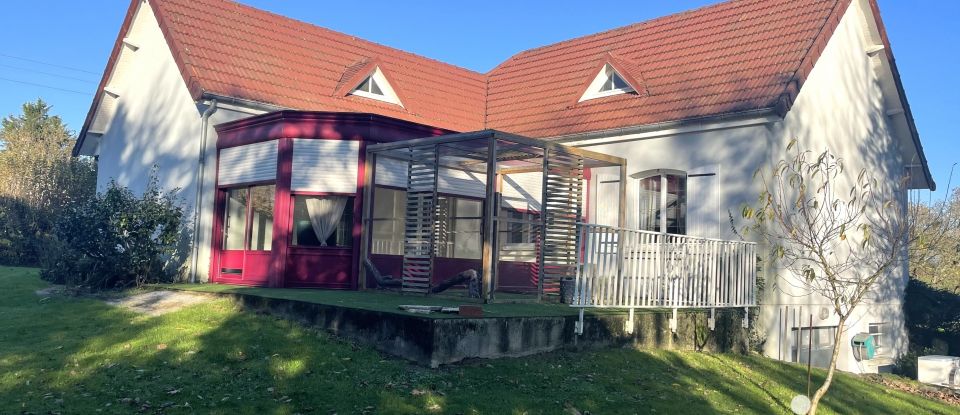 Maison 4 pièces de 117 m² à Valognes (50700)