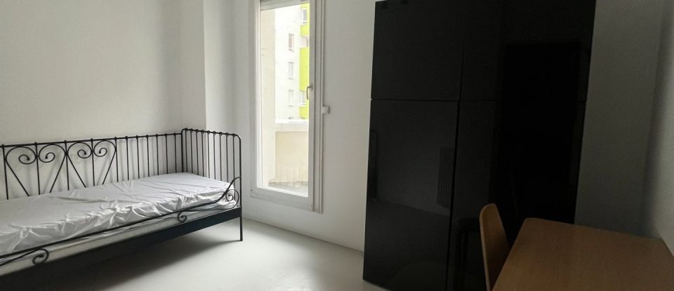 Appartement 4 pièces de 82 m² à Évry (91000)