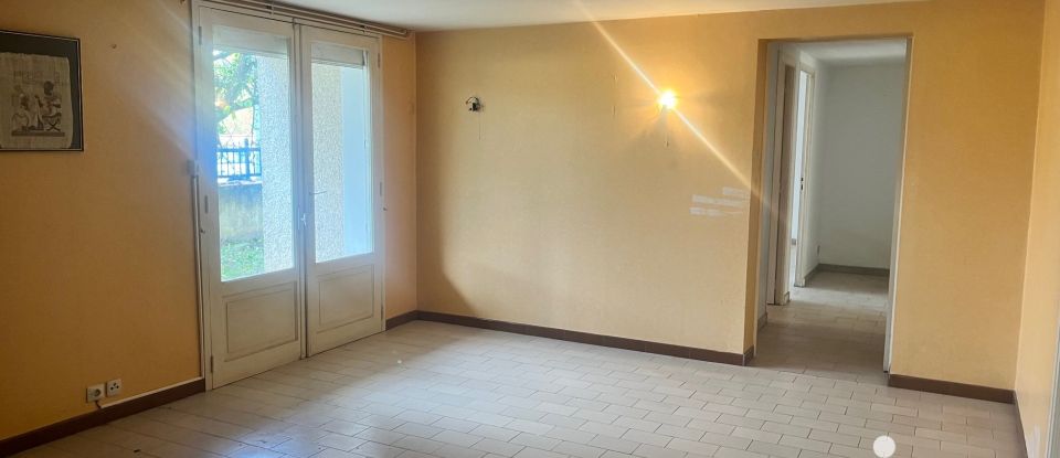 Maison 9 pièces de 199 m² à Gaillac (81600)