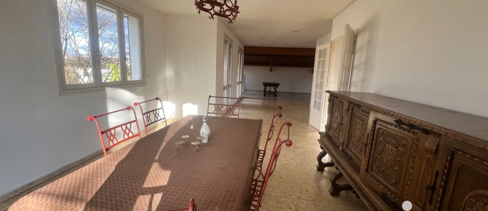 Maison 9 pièces de 199 m² à Gaillac (81600)